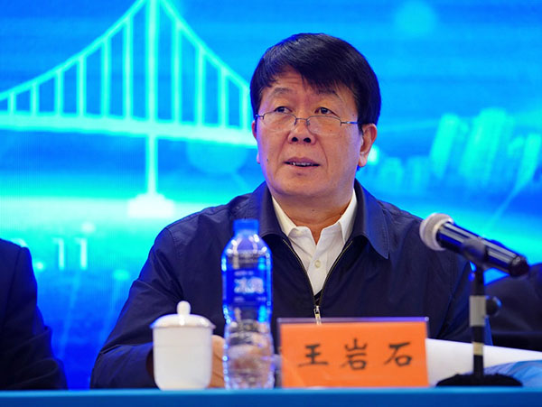 中国新闻摄影学会八届三次理事会暨全国百家媒体聚焦北京城市副中心摄影采访活动今天在北京通州区举行 中国新闻摄影学会八届三次理事会暨全国百家媒体聚焦北京城市副中心摄影采访活动今天在北京通州区举行