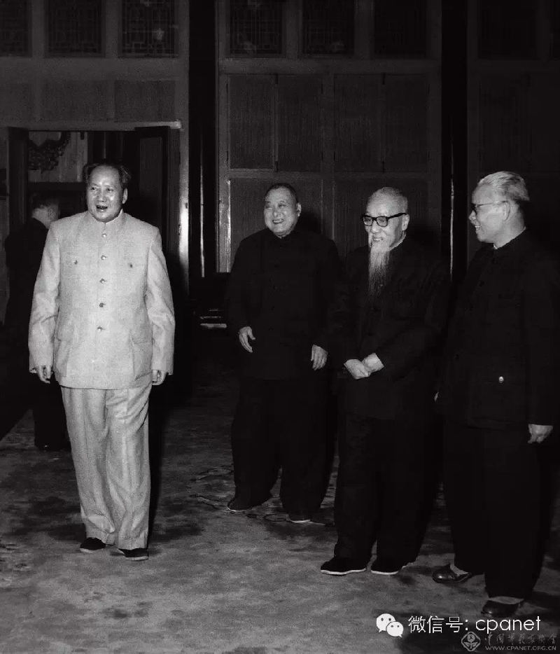 中国文联荣誉委员、中国摄协顾问吕厚民在京逝世