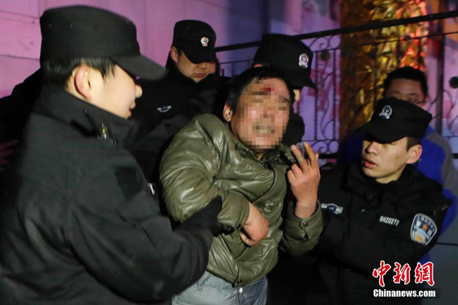 寒潮来袭 上海加大力度救助流浪、乞讨等人员