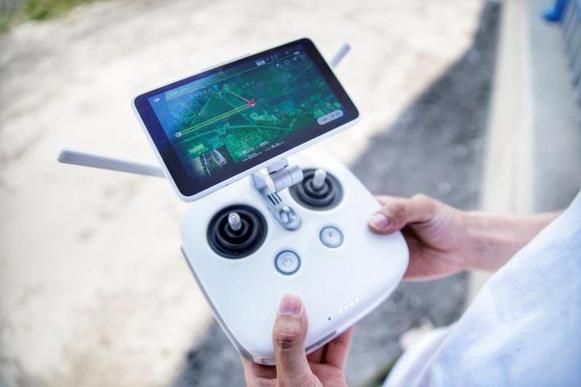 一天巡查15公里 无人机助力嘉兴内河航道工程防汛检查