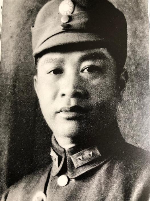 新华全媒+|他是军事家还是摄影师，用镜头记录下新四军烽火岁月