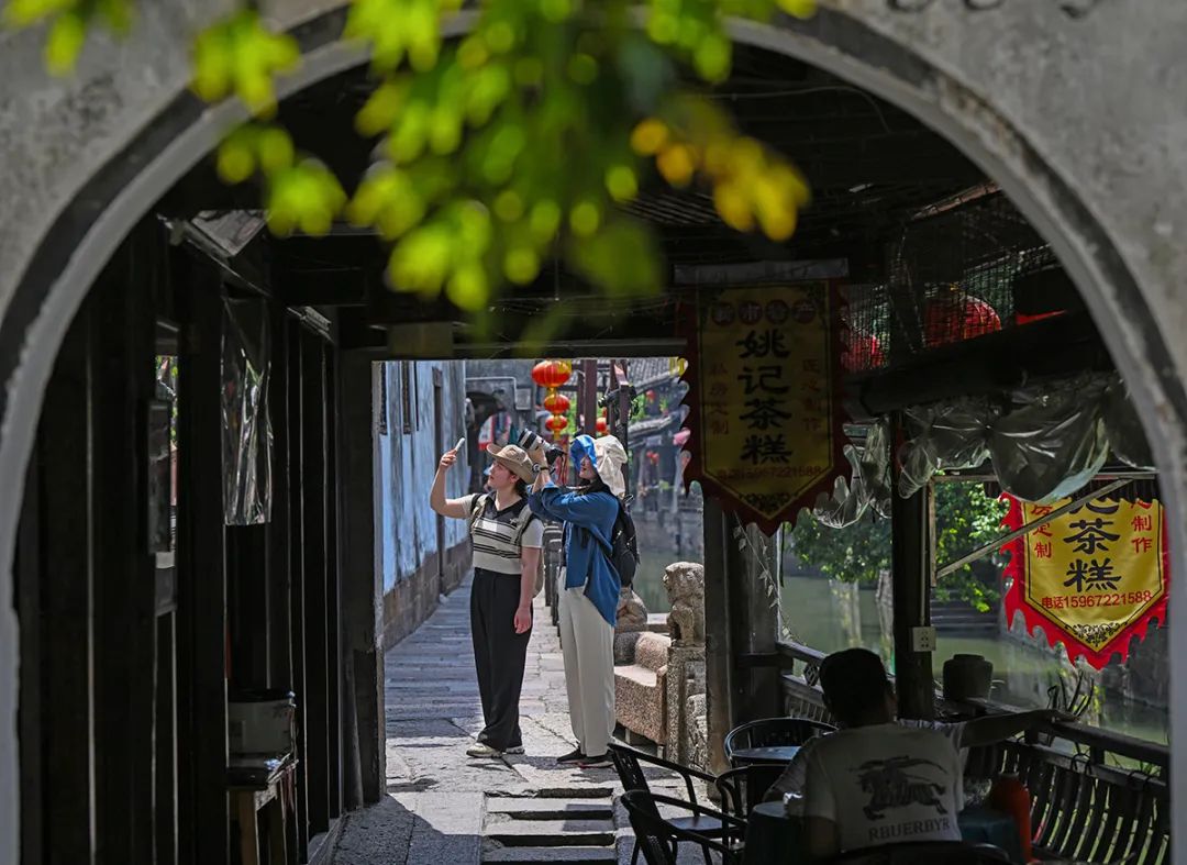 鑄魂礪鏡：馬克思主義新聞觀引領新時代影像實踐