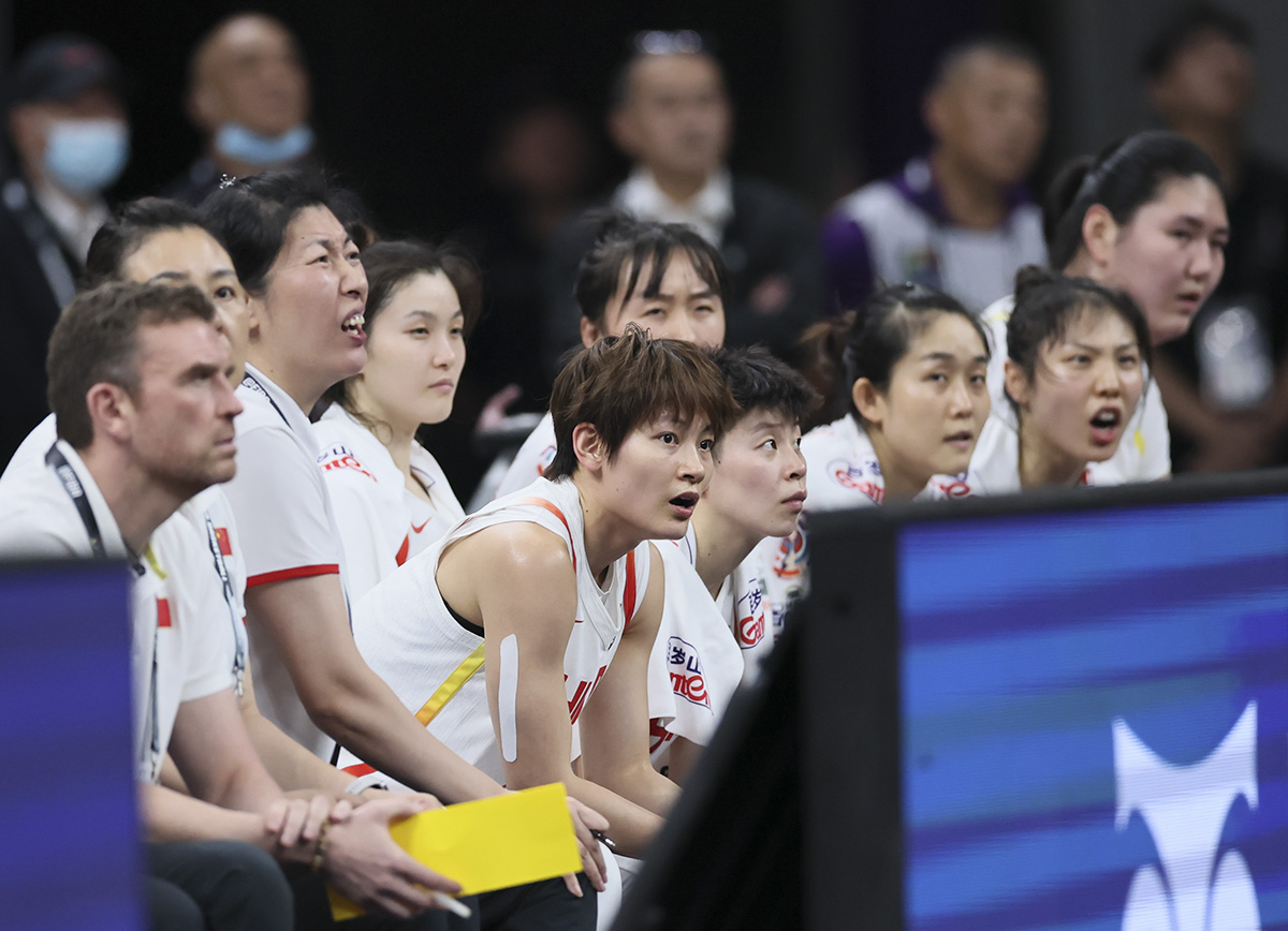 女篮亚洲杯|中国女篮不敌日本队止步亚洲杯半决赛 女篮亚洲杯|中国女篮不敌日本队止步亚洲杯半决赛