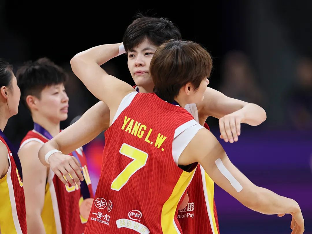 女篮亚洲杯｜中国队获得季军