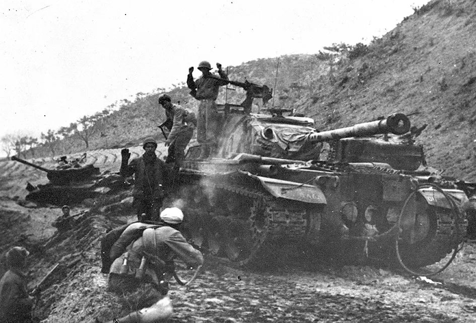 张崇岫是世界战地摄影的“天花板”