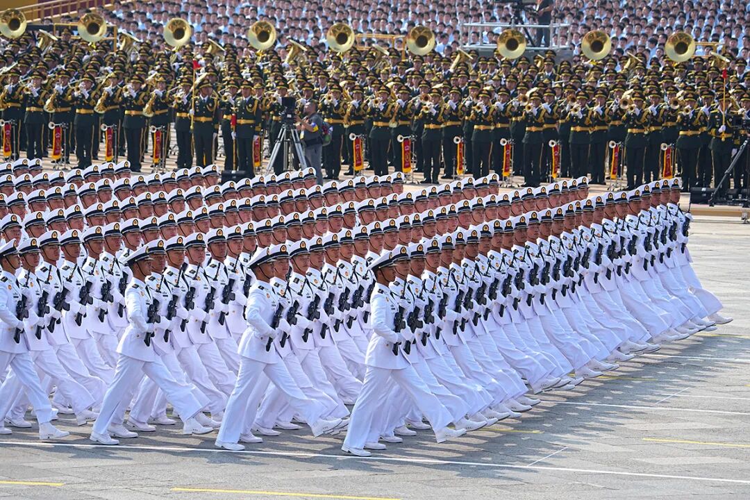 胜利日！阅兵场也是新闻摄影记者的战场