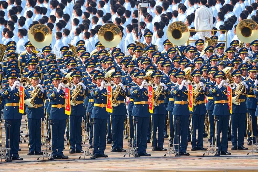 胜利日！阅兵场也是新闻摄影记者的战场
