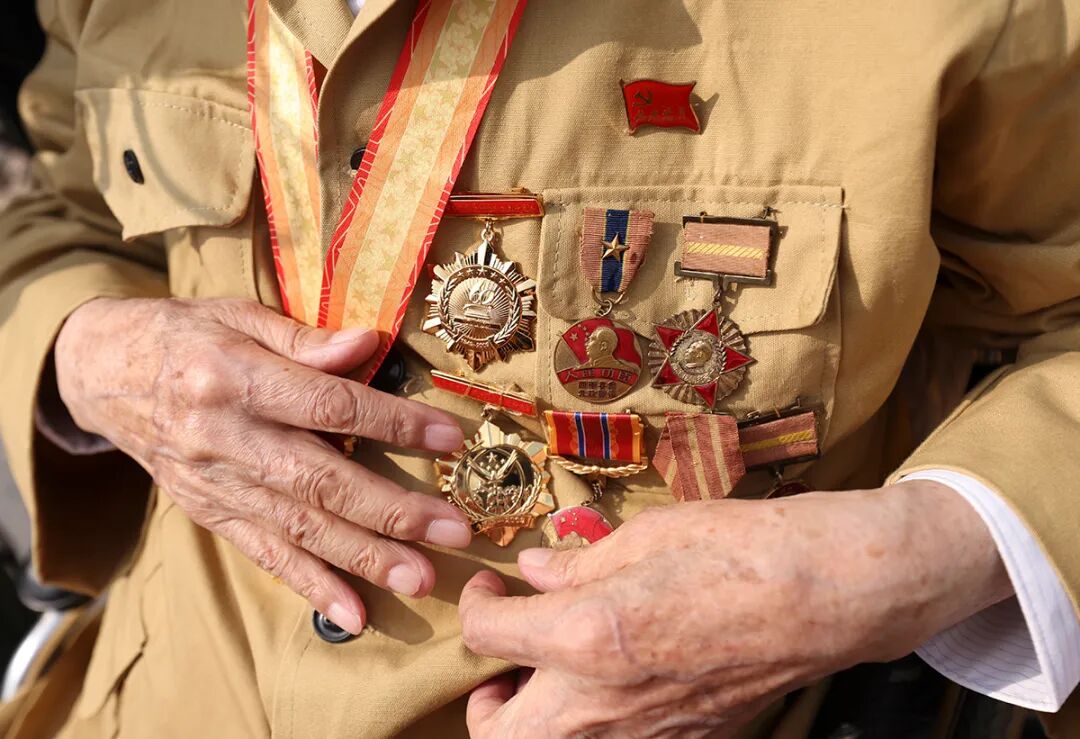 胜利日！阅兵场也是新闻摄影记者的战场