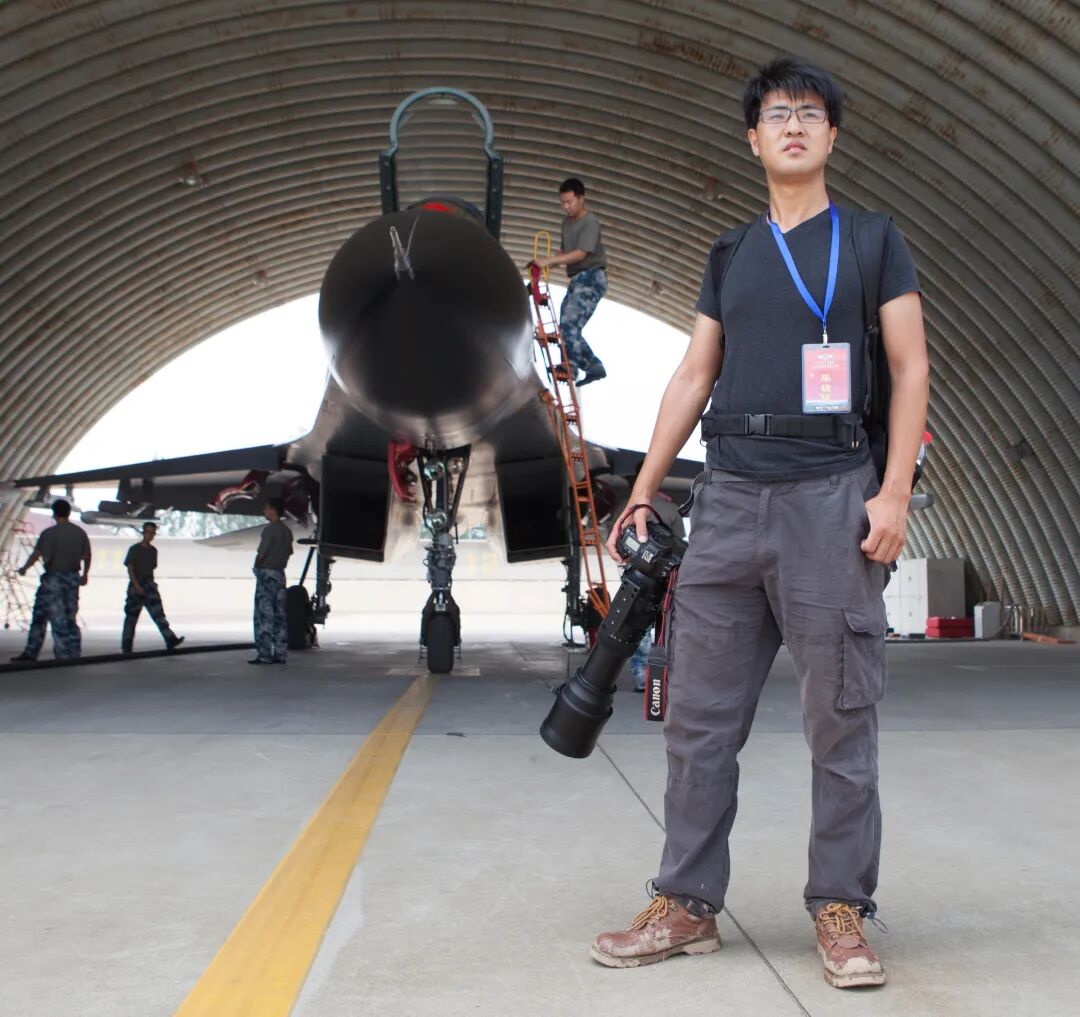 十年四赴阅兵场，今朝现场记辉煌！