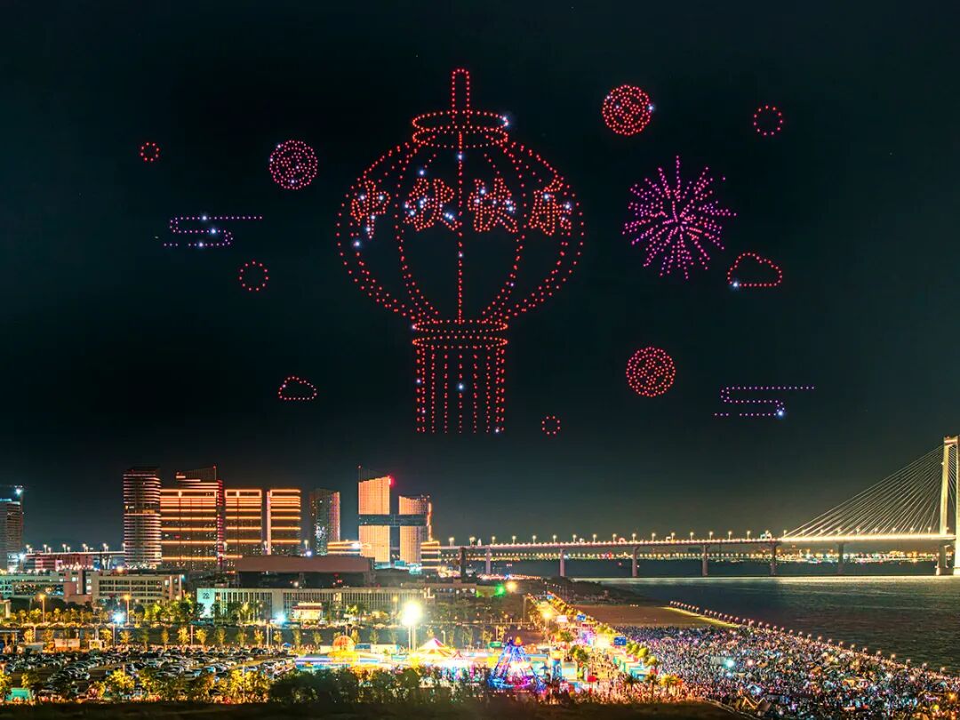 祖国的生日，人民的节日！新闻摄影记者用镜头记录这盛世繁华