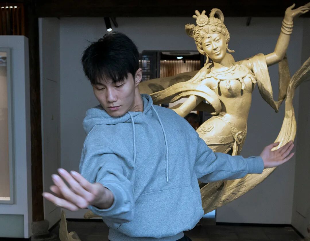 浙江德清：舞动江南古镇