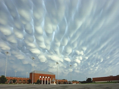世界十大罕见云朵 世界十大罕见云朵