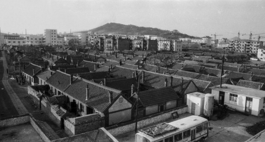 与城市共成长，一位威海摄影人的光影城记