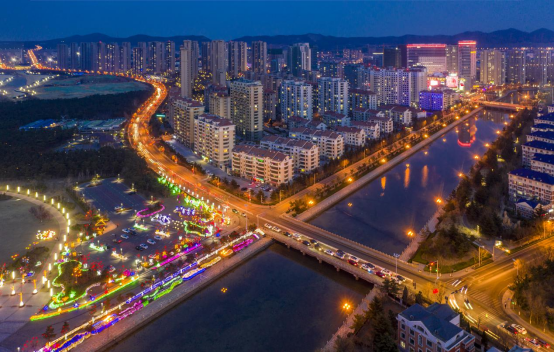 与城市共成长，一位威海摄影人的光影城记