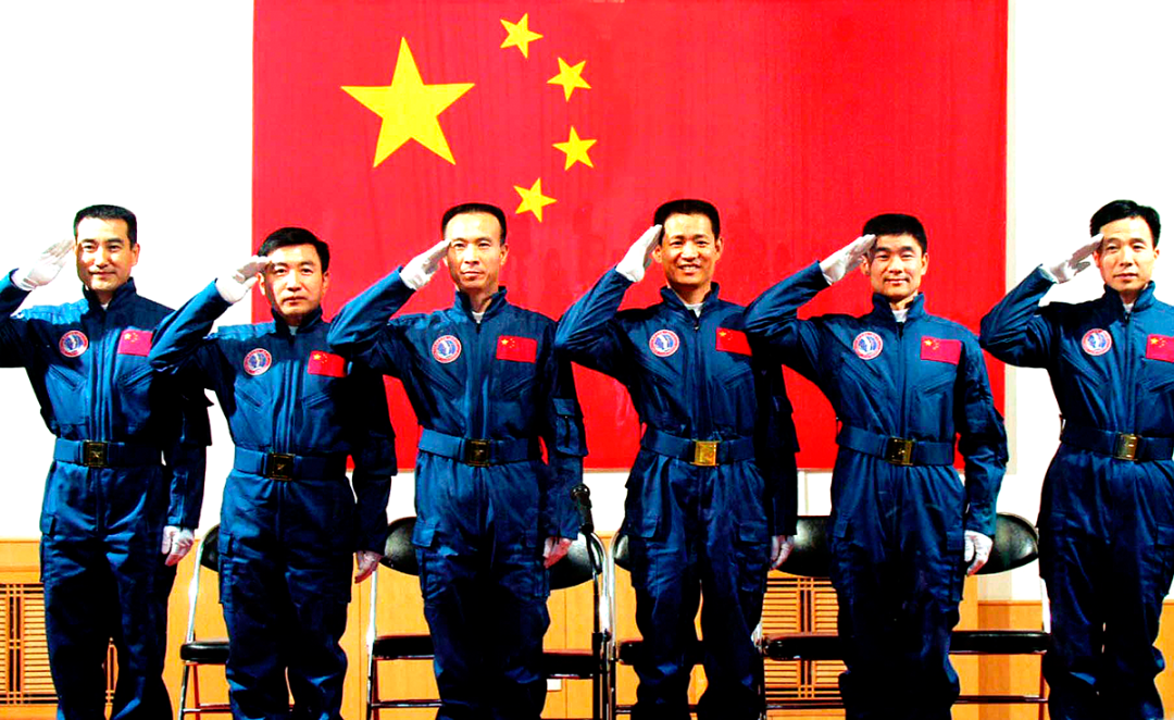 【镜界论道】从发射场到着陆场用“第三只眼”跟踪神舟六号 【镜界论道】从发射场到着陆场用“第三只眼”跟踪神舟六号