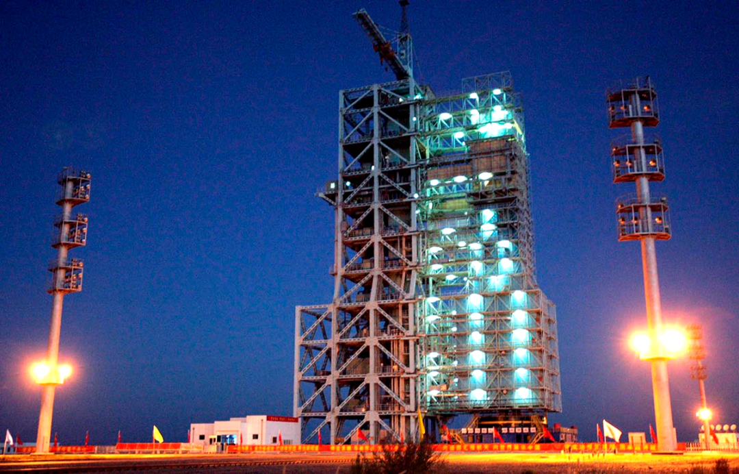 【镜界论道】从发射场到着陆场用“第三只眼”跟踪神舟六号 【镜界论道】从发射场到着陆场用“第三只眼”跟踪神舟六号