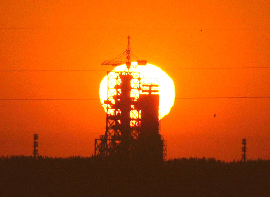 【镜界论道】从发射场到着陆场用“第三只眼”跟踪神舟六号 【镜界论道】从发射场到着陆场用“第三只眼”跟踪神舟六号